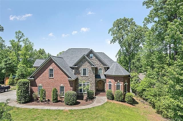 1st image of 131 Palos Verde Dr