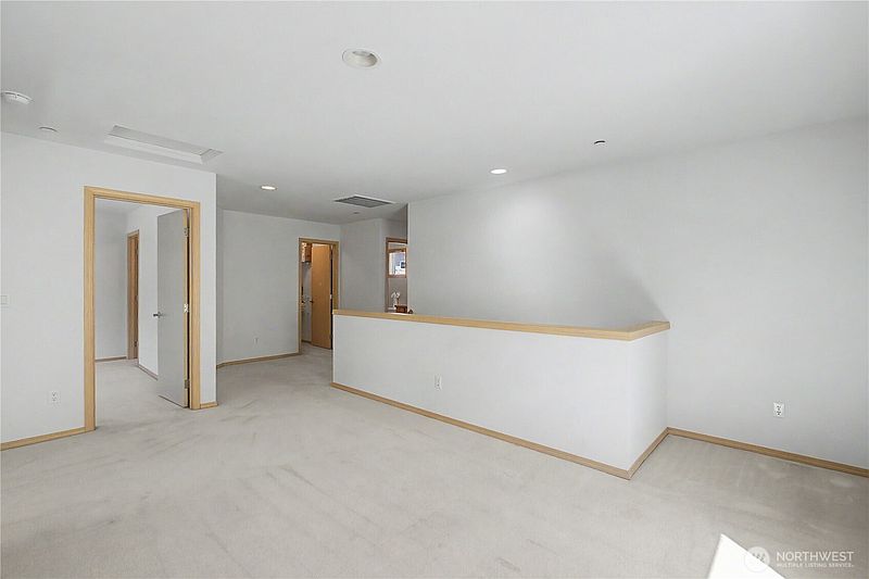 5th image of 1242 Griggs Street