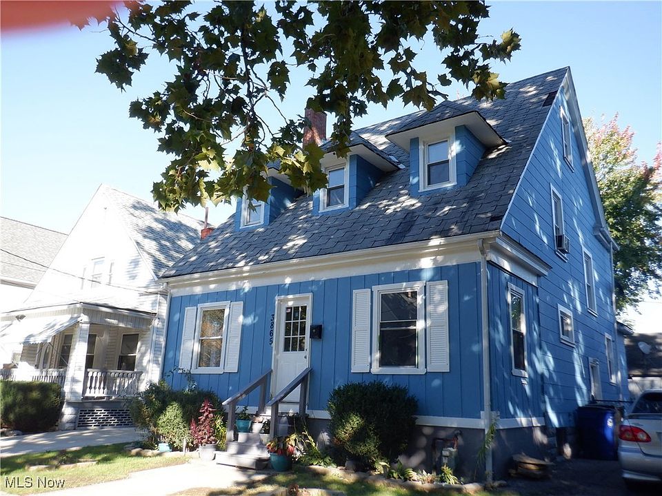 1st image of 3865 W 20th St