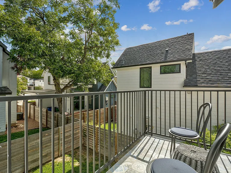 413 W Odell St #2 — Photo 20