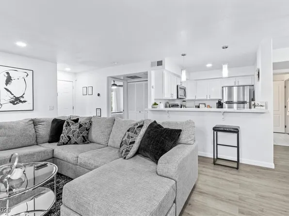 3145 E Flamingo Rd APT 1073, Las Vegas, NV 89121