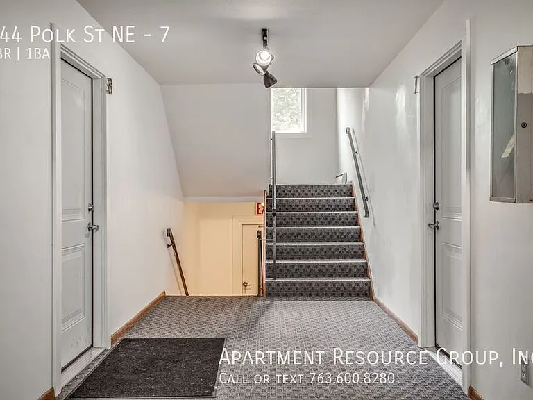744 Polk St NE #7 — Photo 11