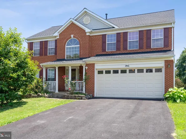 1911 Hampshire Dr, Hyattsville, MD 20783