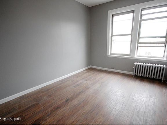 3rd image of 2038 29th St #2