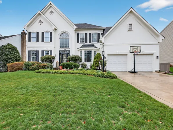 43918 Cheltenham Cir, Ashburn, VA 20147