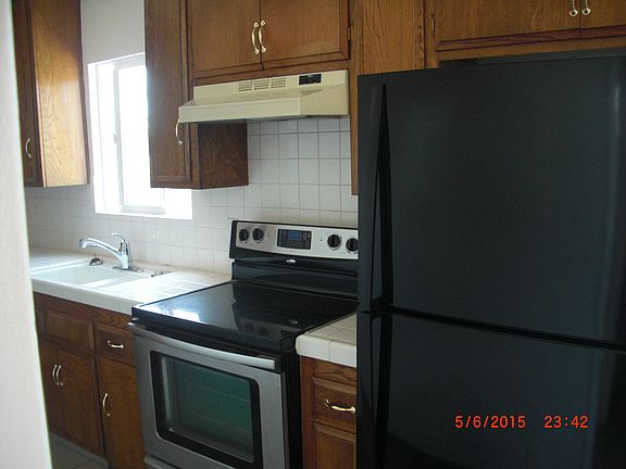 5th image of 148 10th St
