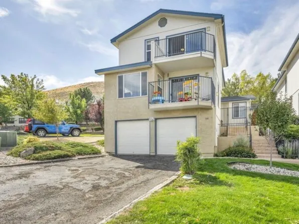 1140 Thompson St, Carson City, NV 89703