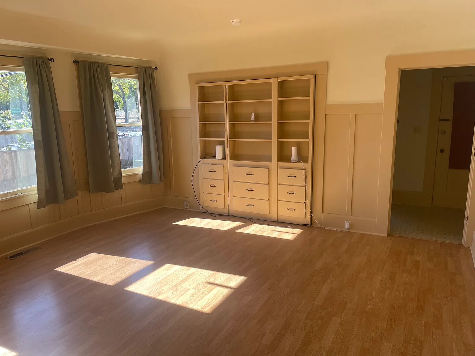 2 bed, 1280 sqft, $3,300 — Photo 2