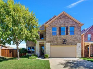 8765 Running River Ln, Fort Worth, TX 76131