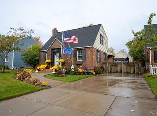 160 Meadow Ln, Buffalo, NY 14223