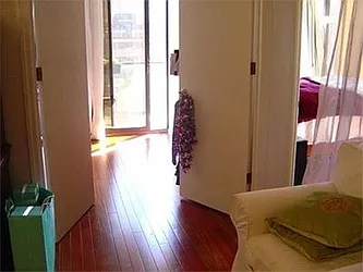 Rented by R New York