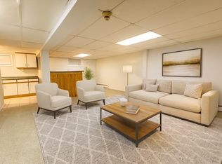 1321 Manor Ln FLOOR 1, Bay Shore, NY 11706