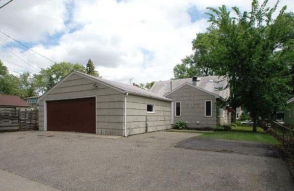 3rd image of 7312 Harriet Avenue