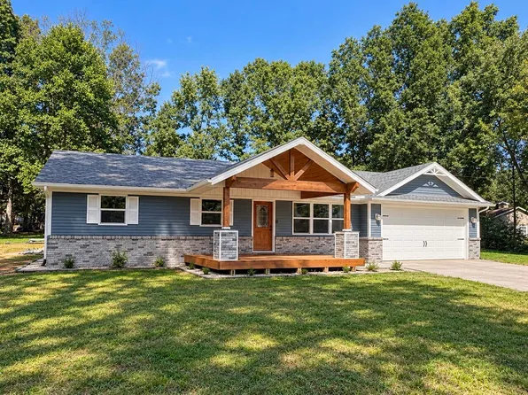 904 Mar Mar Loop, Chesterton, IN 46304