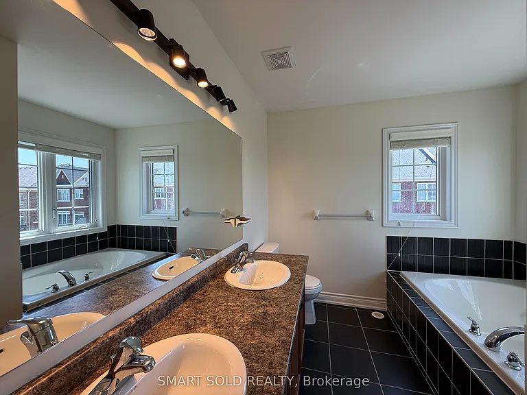 311 Dundas Way — Photo 10