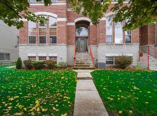 6615 W 64th Pl, Chicago, IL 60638