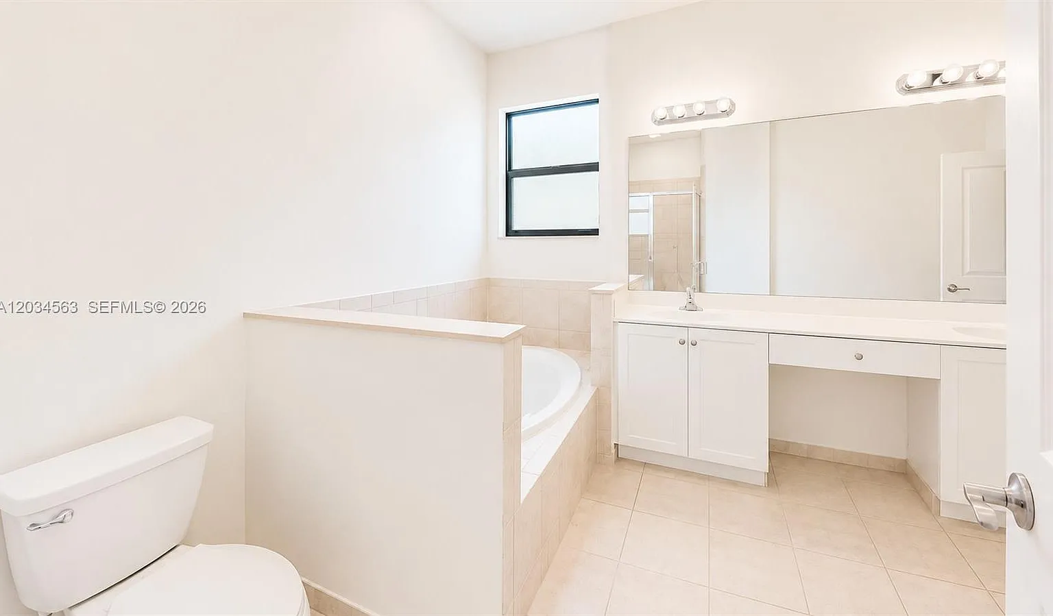 5 bed, 2504 sqft, $3,500 — Photo 4