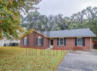 148 Country Walk Cir, Savannah, GA 31419