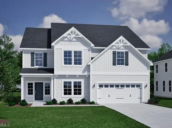 4556 Hanes Lake Dr, Winston Salem, NC 27106
