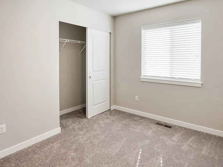 8416 63rd St NE — Photo 14