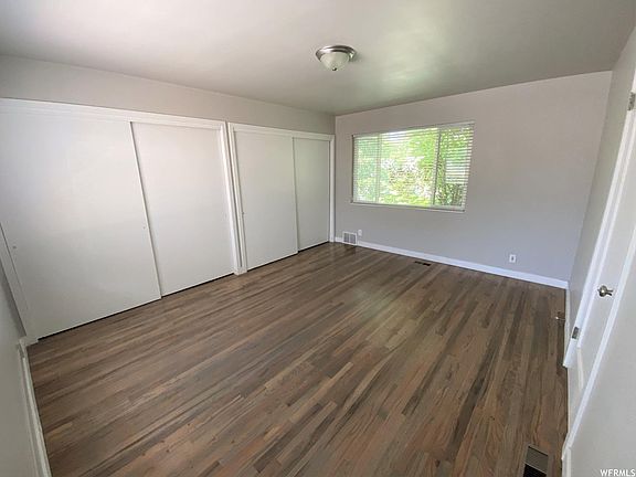 5th image of 2212 S Texas St