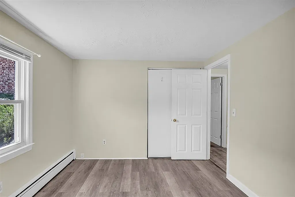 2 bed, 603 sqft, $2,000 — Photo 2