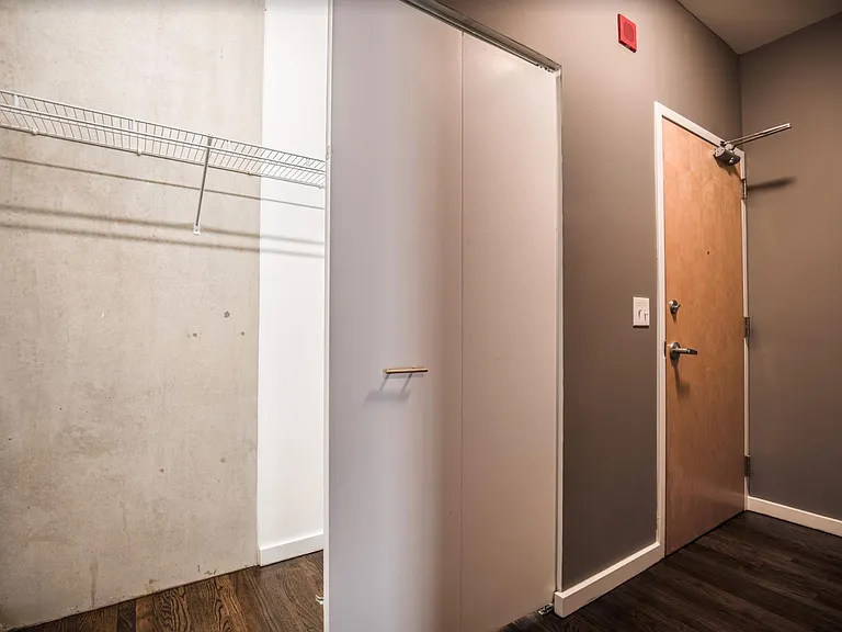 630 N Franklin St #507 — Photo 10