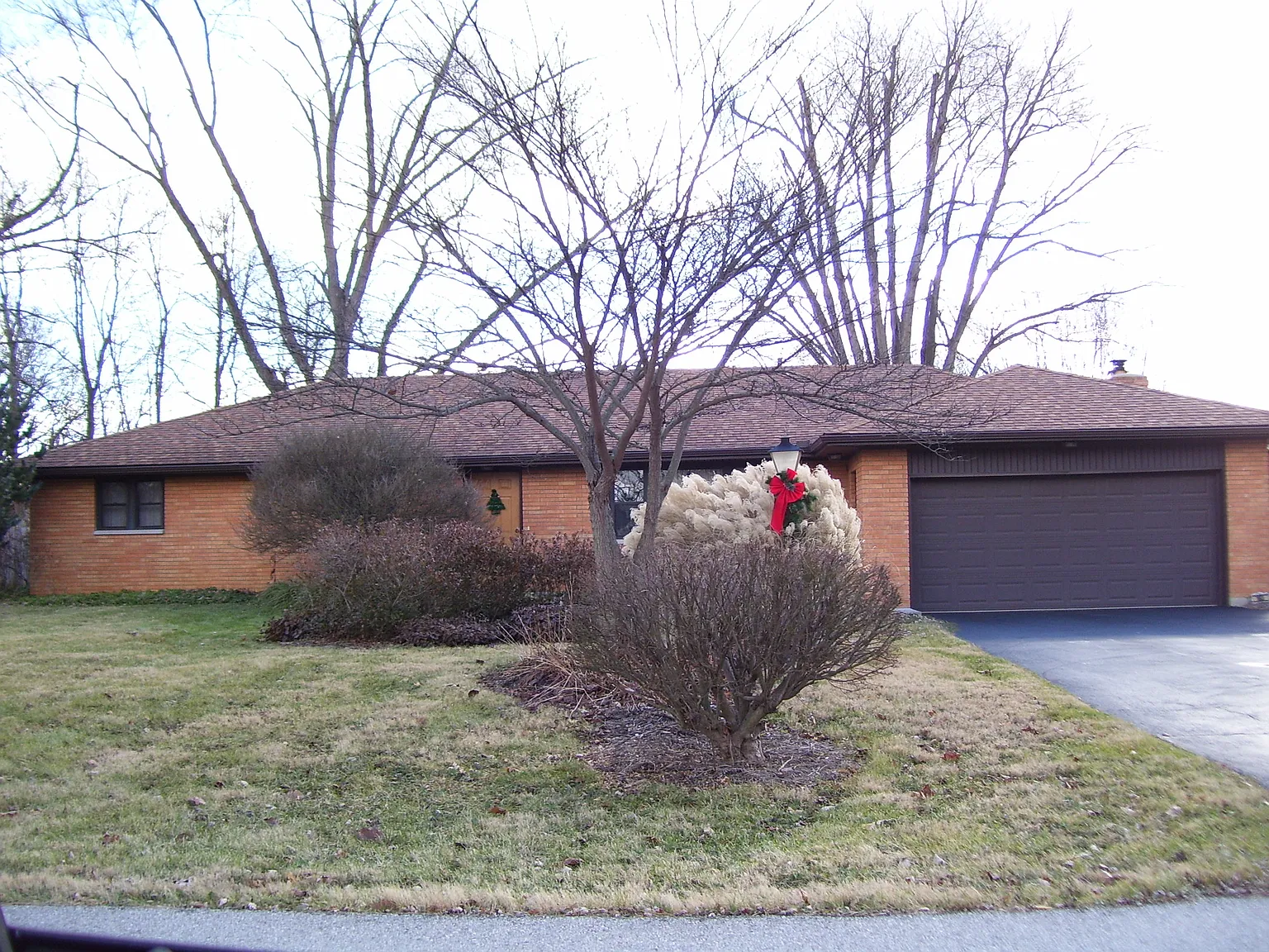 163 Outerview Dr photo 1