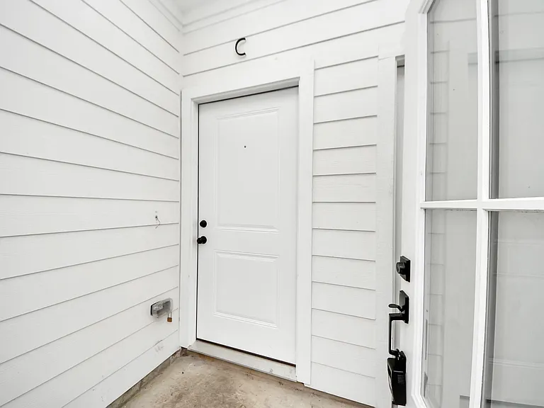 8324 Corinth St — Photo 3