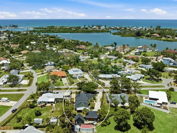 405 Bay Point Ave, Nokomis, FL 34275