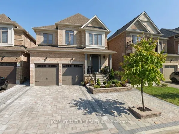 31 Hayeraft St #Basement, Whitby, ON L1P 0C6