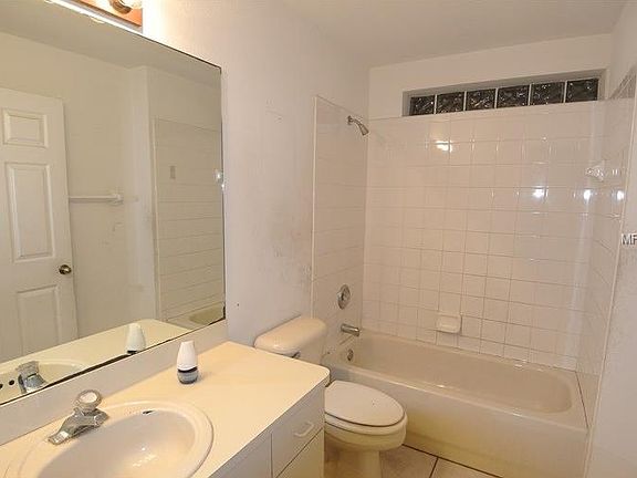 5th image of 13108 Carrollwood Creek Dr