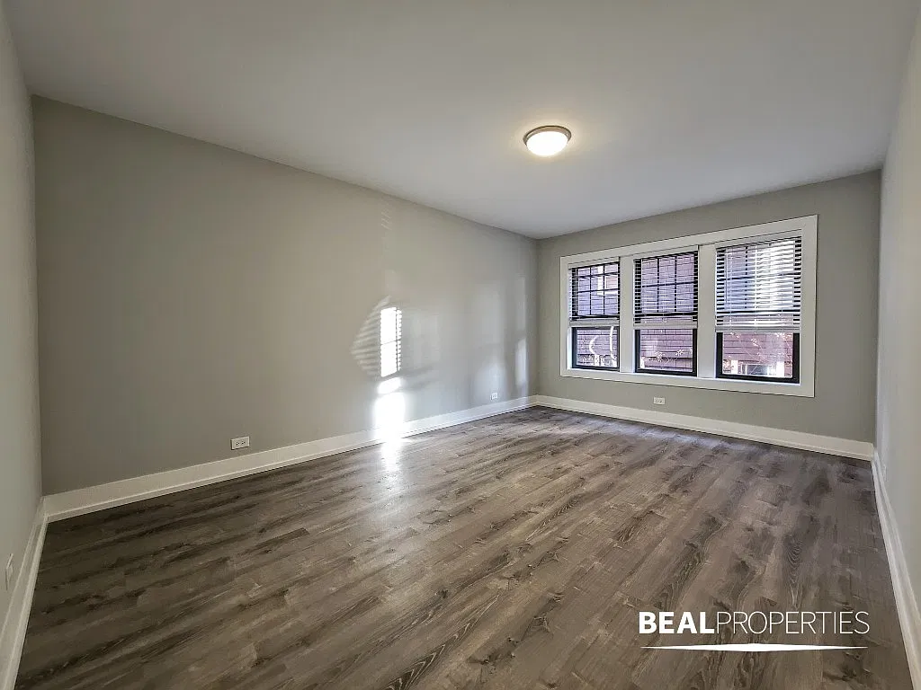 maple1128 — Photo 1