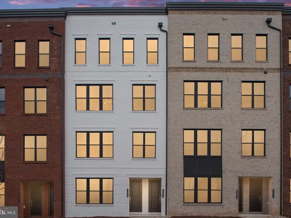 22143 Midmoore Dr, Ashburn, VA 20148