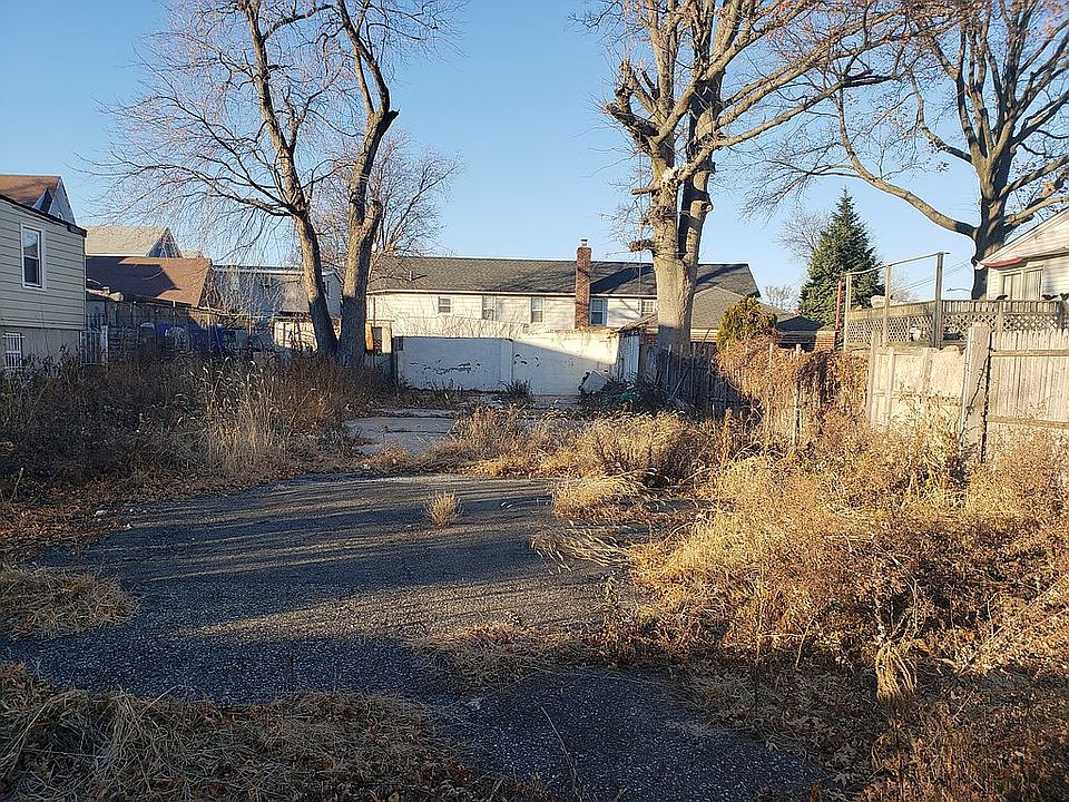 1st image of 1993 Cornell Ave