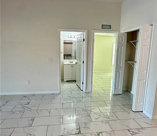 3305 SW 15th Pl — Photo 28