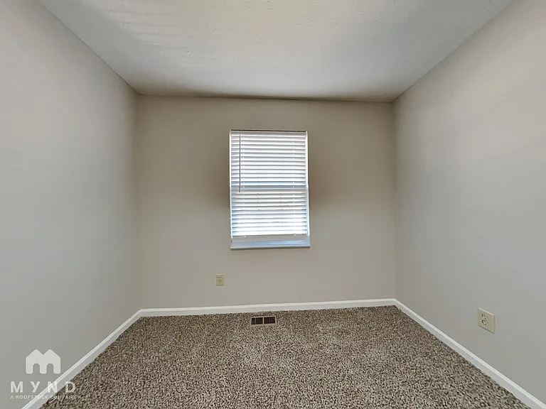 2352 Rosewood Dr — Photo 18