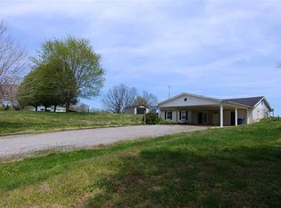 854 State Line Rd, Scottsville, KY 42164