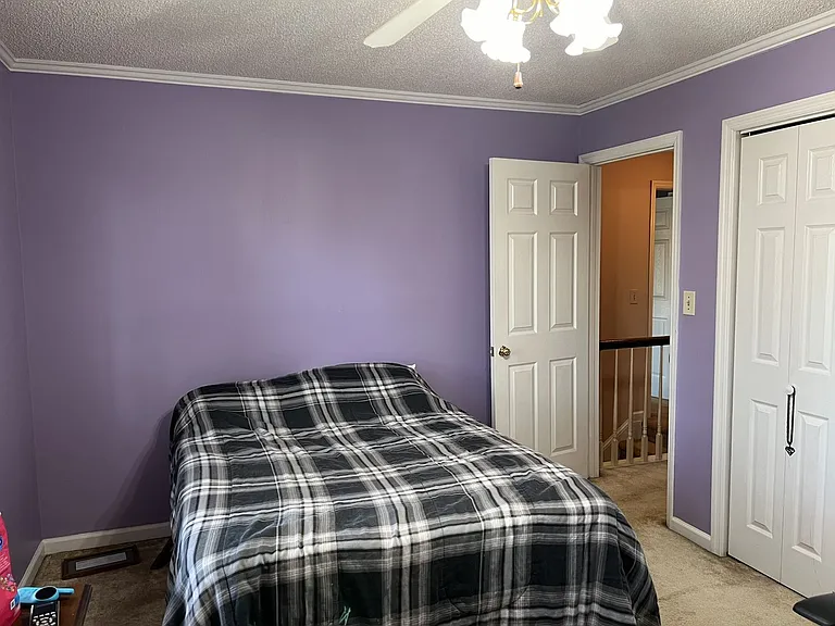 850 Parkview Ct — Photo 21