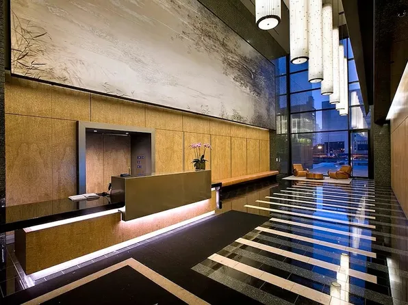 200 West 67th Street image 8 of 17