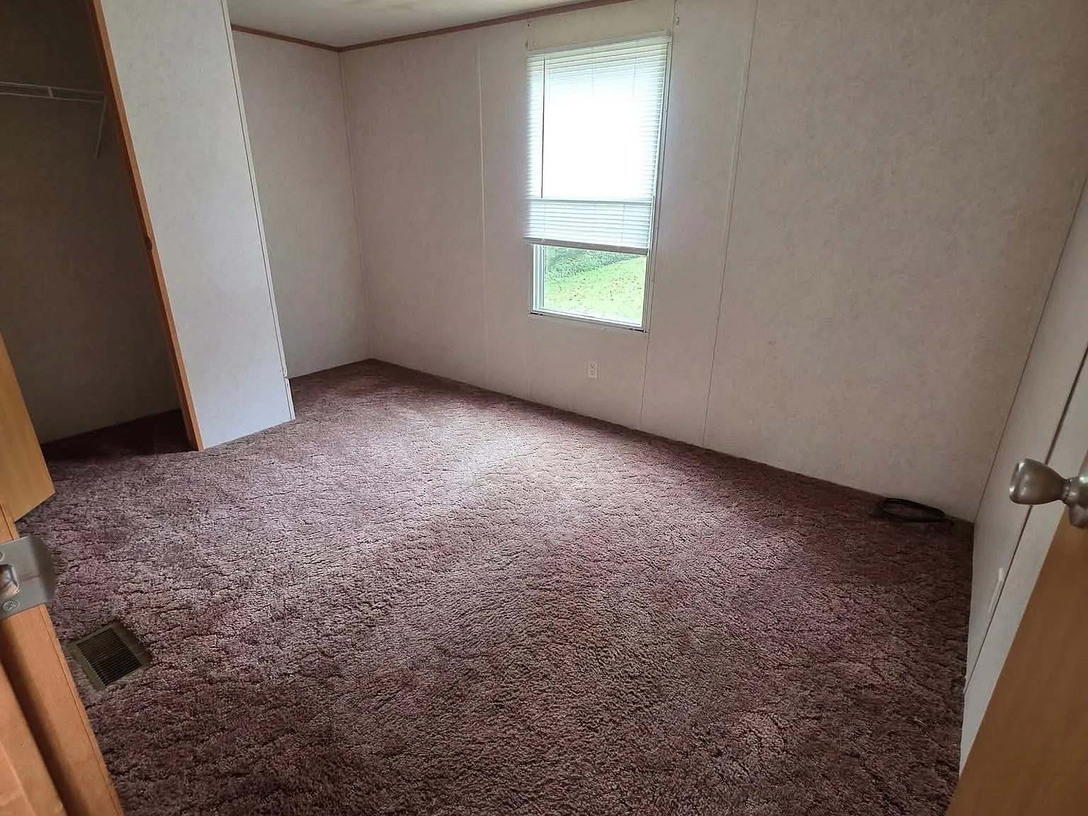 2 bed, 1000 sqft, $800 — Photo 4