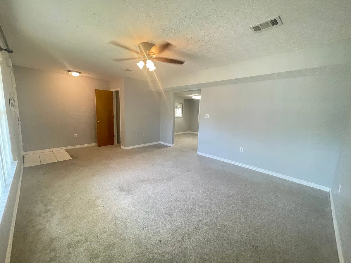 Building Photo - 1817 Pointed Leaf Ln #1817