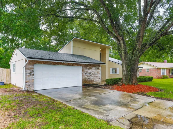 5210 Rainey Ave E, Orange Park, FL 32065