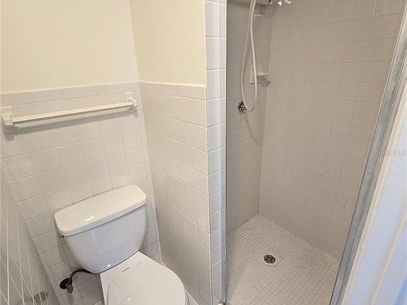 4th image of 4533 Belfast Dr