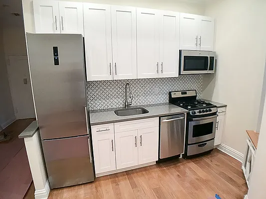 Rented by Francine Realty | media 19