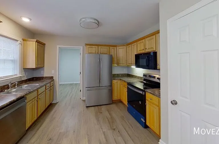 1517 Everett Springs Dr — Photo 5