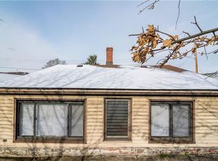 330 Erie Ave, Glassport, PA