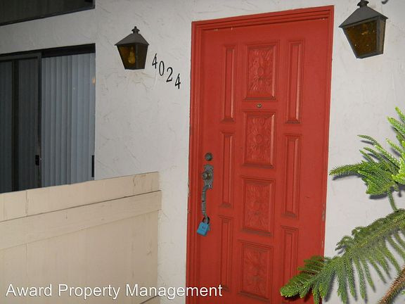 2nd image of 4024 La Jolla Village Dr