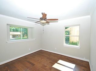 5407 Hialeah Dr, Houston, TX 77092