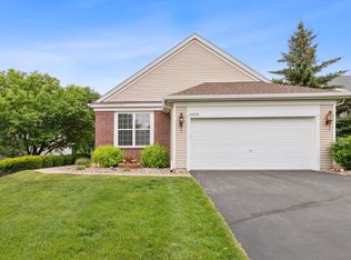 10954 Thone Rd, Woodbury, MN 55129